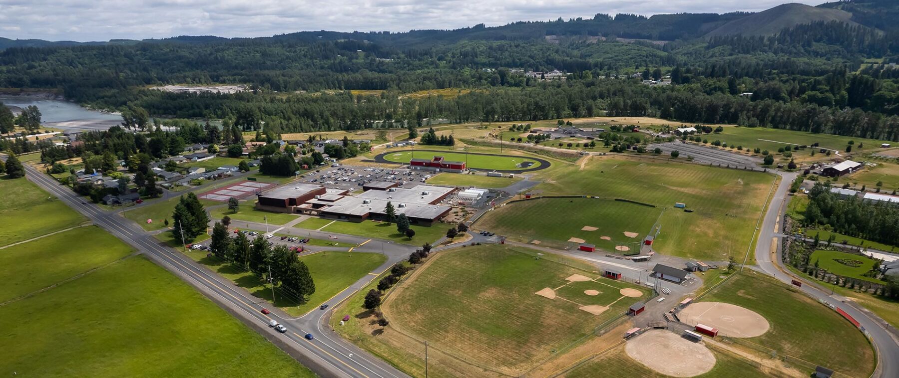 Graduation – Castle Rock High School